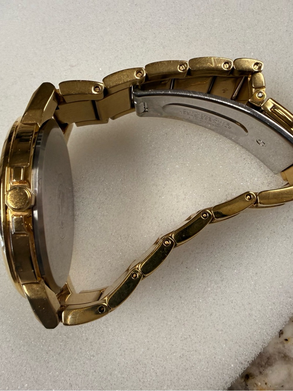 Citizen Axiom Eco-Drive Gold Tone Champagne Dial Watch Model BJ6512-56P - Picture 4 of 14